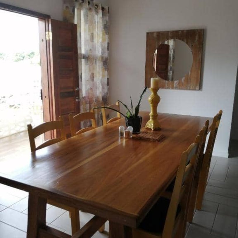 Dining kitchen table and chairs